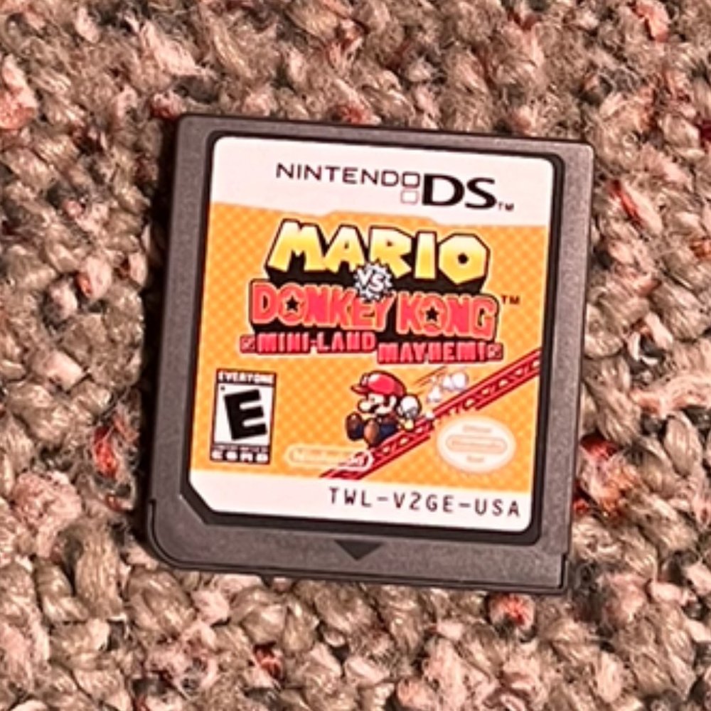 Mario vs Donkey Kong Nintendo DS game